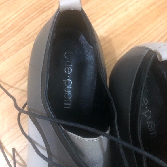 Vintage Lace Oxford Shoes ❤️ - Picture 3 of 5